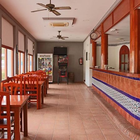 Hotel Comarruga Platja Εξωτερικό φωτογραφία