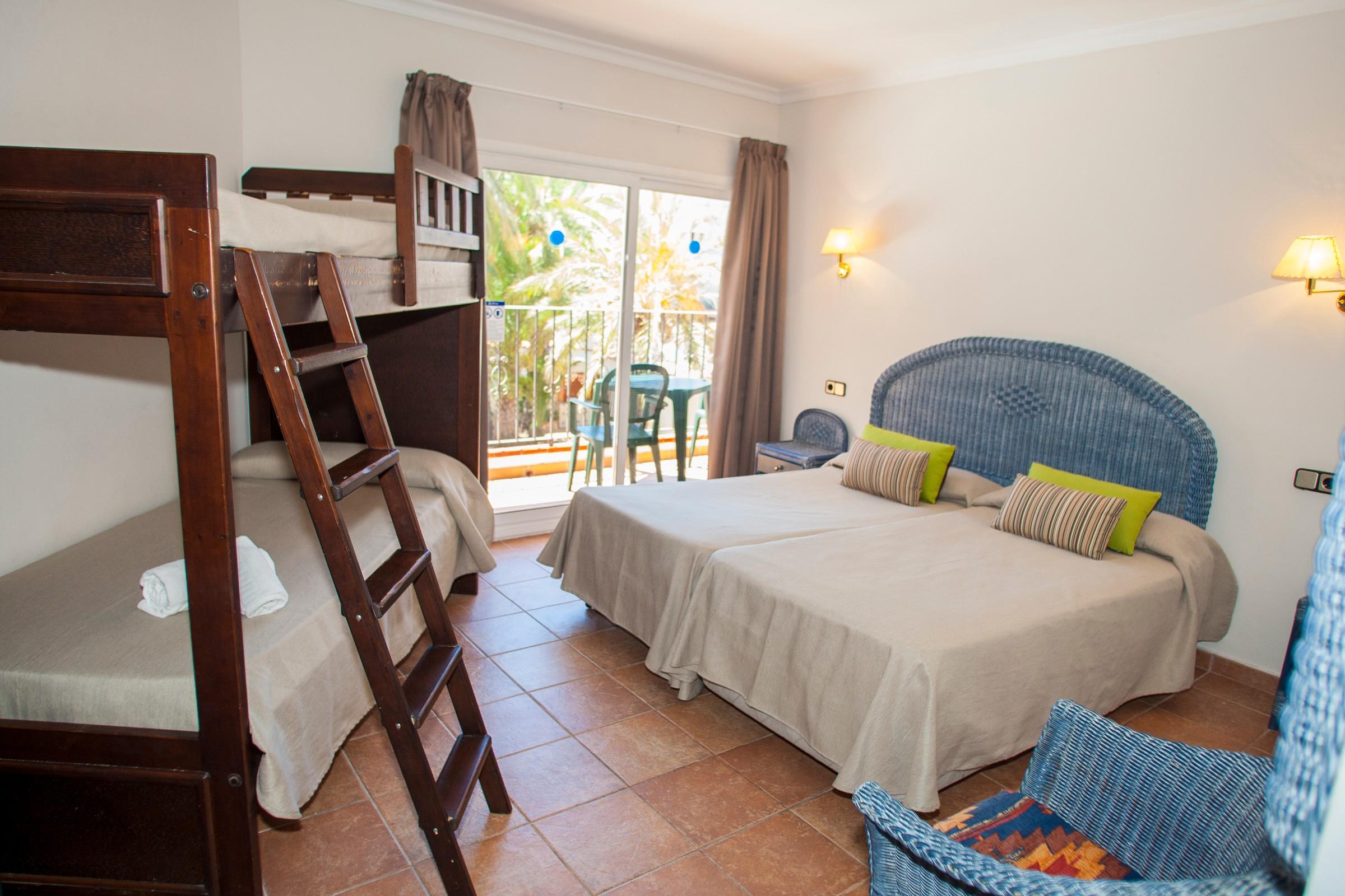 Hotel Comarruga Platja Εξωτερικό φωτογραφία