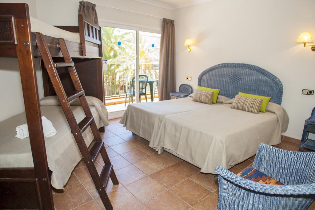 Hotel Comarruga Platja Εξωτερικό φωτογραφία
