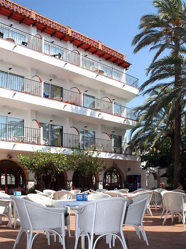 Hotel Comarruga Platja Εξωτερικό φωτογραφία