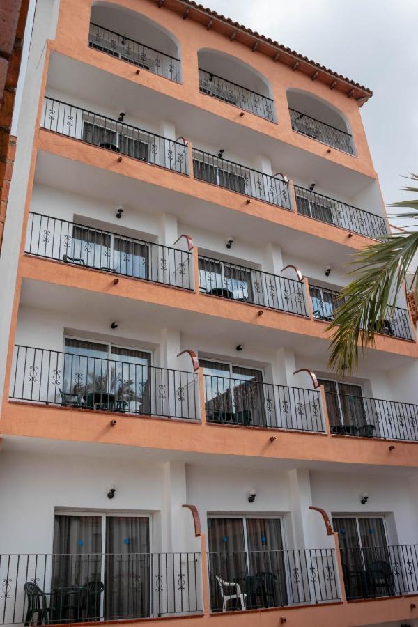 Hotel Comarruga Platja Εξωτερικό φωτογραφία